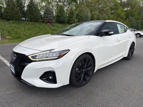 2023 Nissan Maxima SR Xtronic CVT