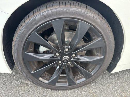 2023 Nissan Maxima SR Xtronic CVT