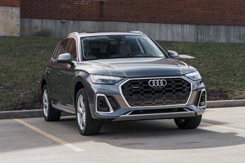 2023 Audi Q5 45 S line Prestige