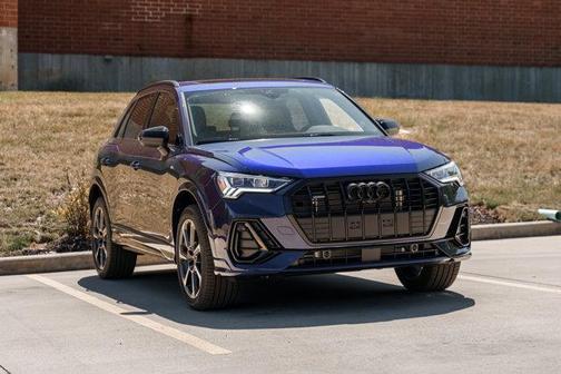 2025 Audi Q3 45 S line Premium Plus