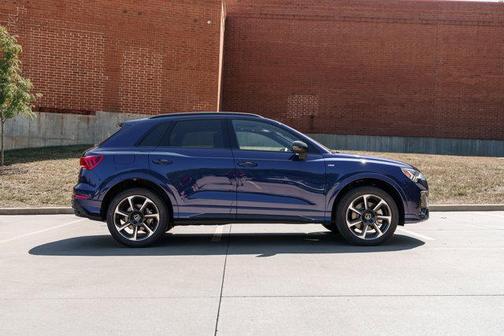2025 Audi Q3 45 S line Premium Plus