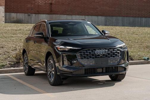 2025 Audi Q5 Premium