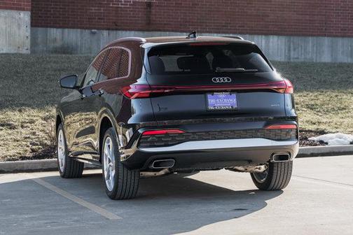 2025 Audi Q5 Premium Plus TFSI quattro S tronic