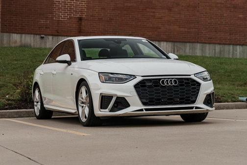 2023 Audi A4 45 S line Premium Plus