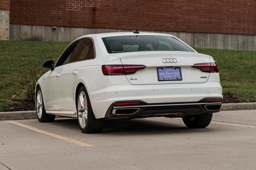 2023 Audi A4 45 S line Premium Plus