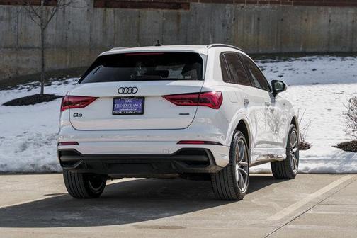 2023 Audi Q3 45 S line Premium Plus