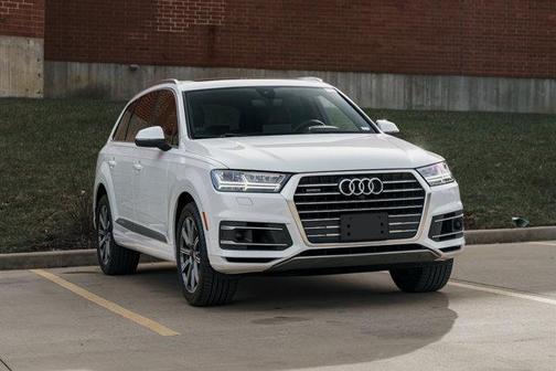 2019 Audi Q7 55 Premium Plus