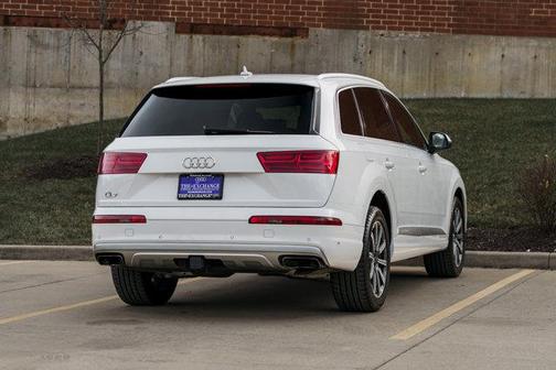 2019 Audi Q7 55 Premium Plus