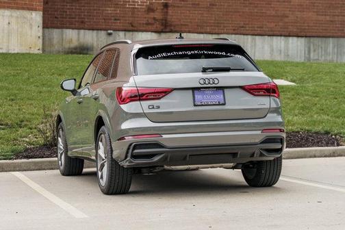 Chronos Gray Metallic 2025 Audi Q3 Premium 45 TFSI S line quattro Tiptronic