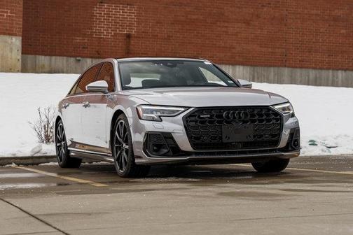 2022 Audi A8 L 55 TFSI quattro Tiptronic