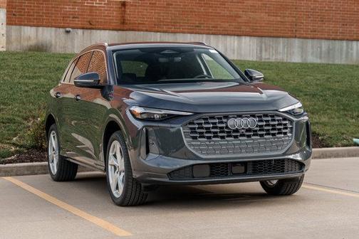 2025 Audi Q5 Premium Plus