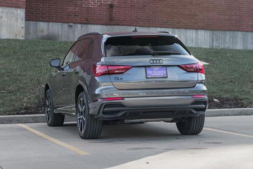 2025 Audi Q3 45 S line Premium Plus