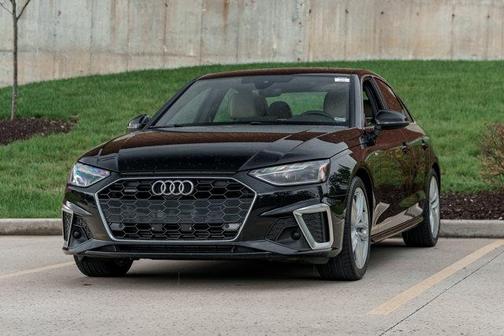 2024 Audi A4 45 S line Premium Plus