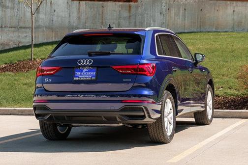 2025 Audi Q3 45 S line Premium Plus