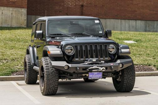 Black Clearcoat 2020 Jeep Wrangler Unlimited Rubicon