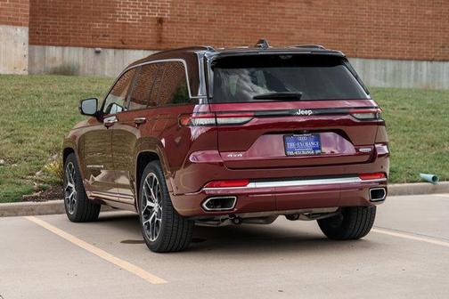 2024 Jeep Grand Cherokee Summit