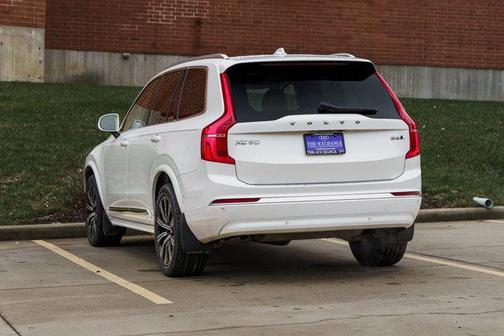 2023 Volvo XC90 B6 Plus 7-Seater