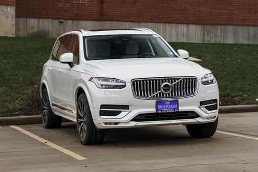 2023 Volvo XC90 B6 Plus 7-Seater