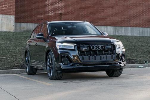 2026 Audi Q7 55 Premium Plus