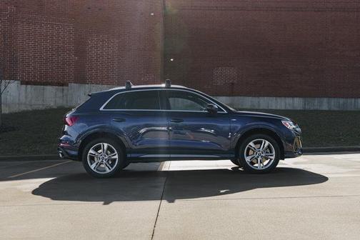 2021 Audi Q3 45 S line Premium Plus