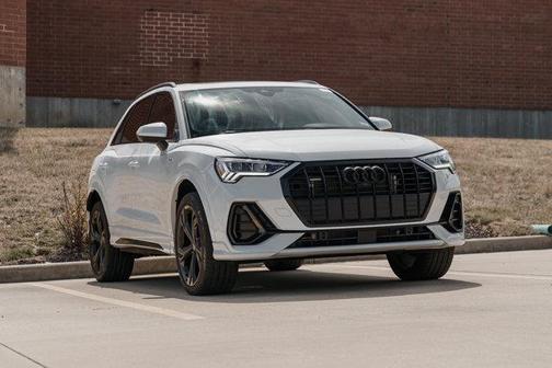 2023 Audi Q3 45 S line Premium Plus