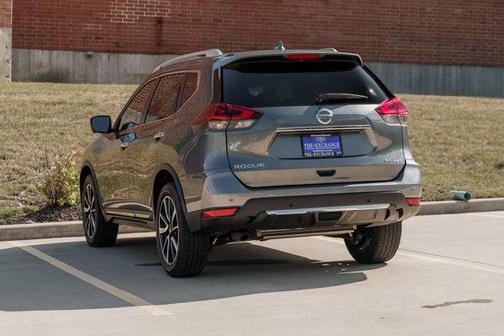2020 Nissan Rogue SL