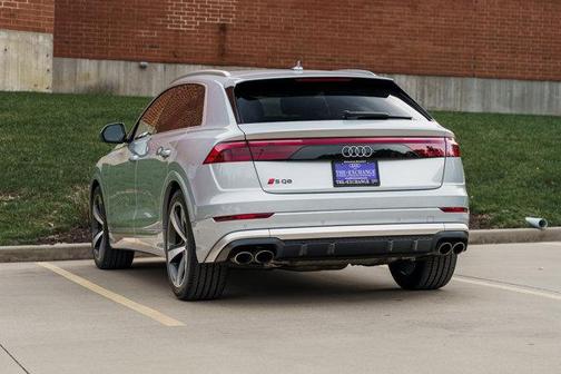 2024 Audi SQ8 4.0T Premium Plus