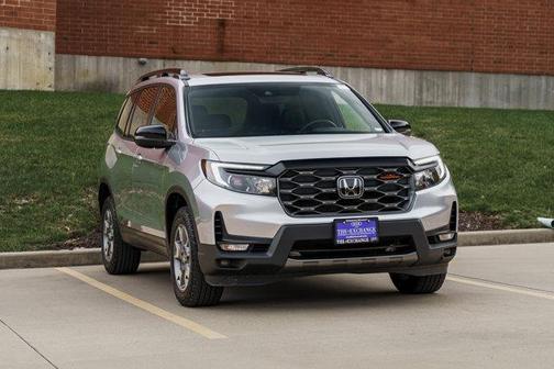 2023 Honda Passport AWD TrailSport