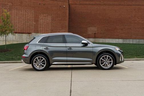 2023 Audi SQ5 3.0T Premium Plus