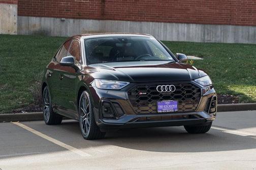2023 Audi SQ5 3.0T Premium Plus