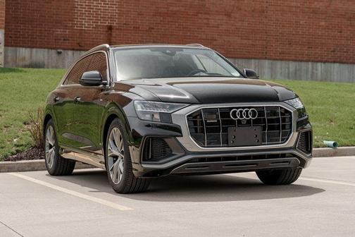 2023 Audi Q8 55 Prestige
