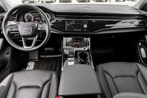 2023 Audi Q8 55 Prestige