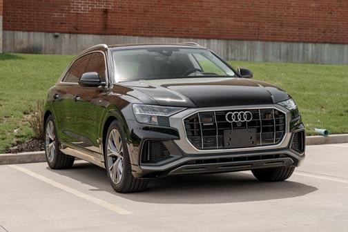 2023 Audi Q8 55 Prestige