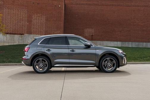 2024 Audi Q5 55 S line Premium Plus