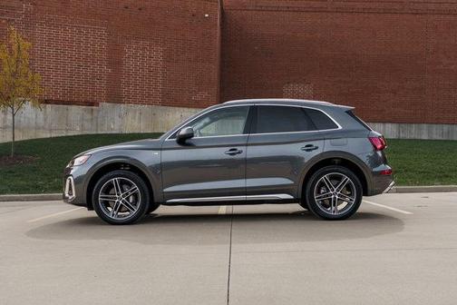 2024 Audi Q5 55 S line Premium Plus