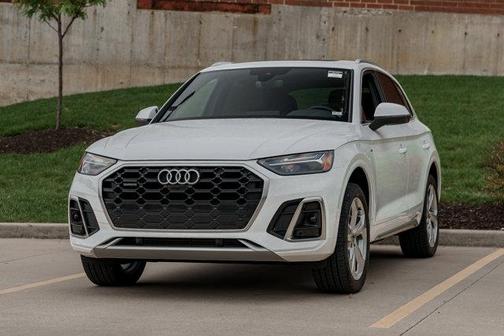 2025 Audi Q5 45 S line Premium Plus