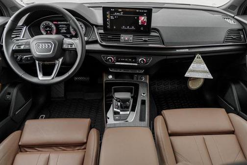 2025 Audi Q5 45 S line Premium Plus