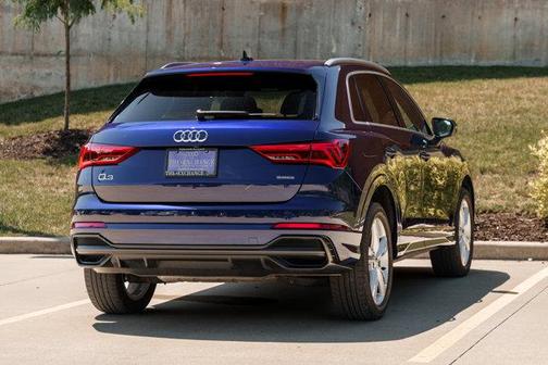 2022 Audi Q3 45 S line Premium Plus