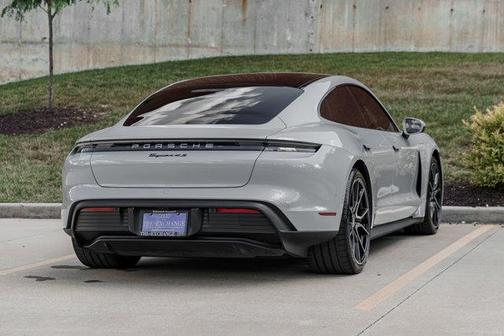 2024 Porsche Taycan 4S