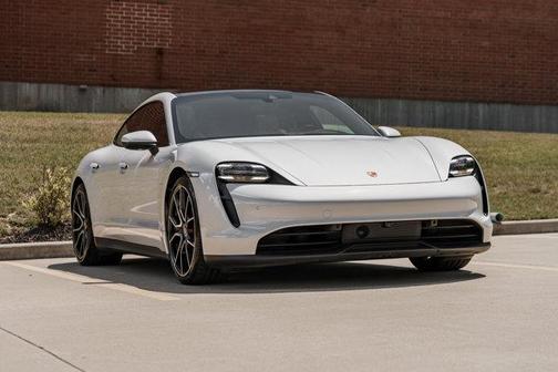 2024 Porsche Taycan 4S