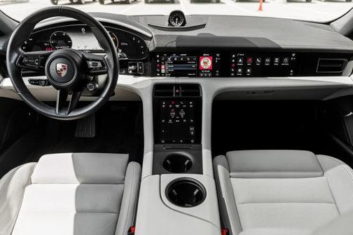 2024 Porsche Taycan 4S