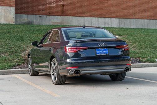 2018 Audi A4 2.0T Prestige