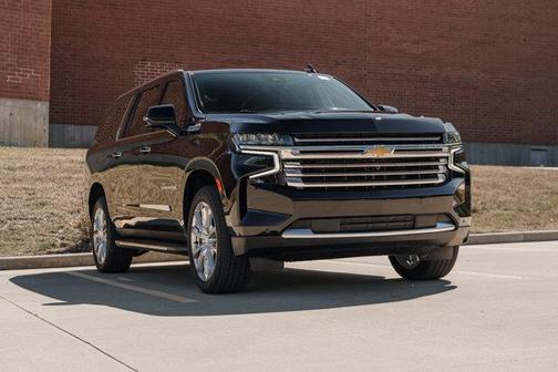 2024 Chevrolet Suburban 4WD High Country