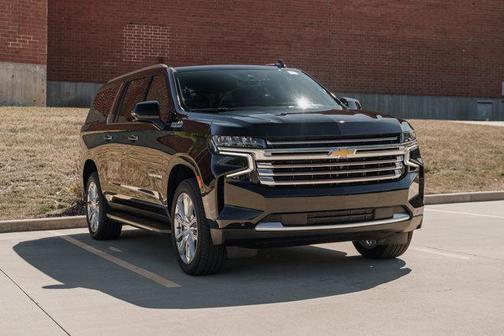 2024 Chevrolet Suburban 4WD High Country