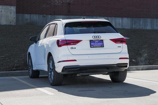 2023 Audi Q3 Premium Plus 40 TFSI quattro Tiptronic