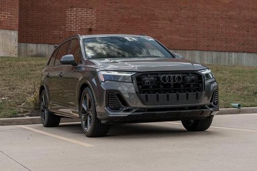 2025 Audi Q7 55 Premium Plus