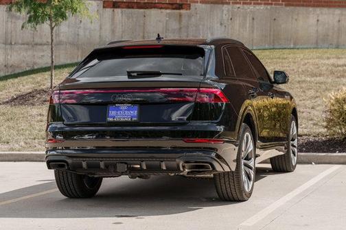 2025 Audi Q8 55 Premium Plus