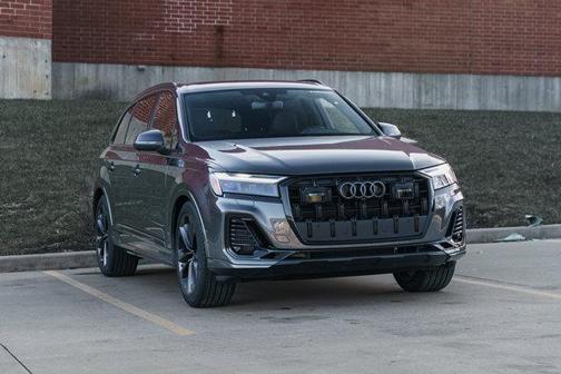 2026 Audi Q7 55 Premium Plus