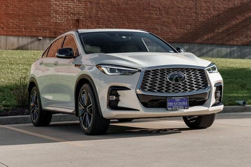 2023 INFINITI QX55 LUXE