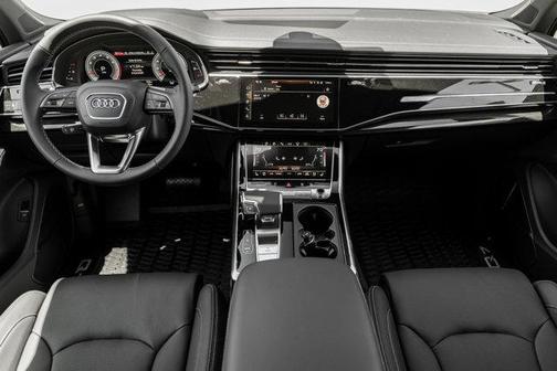 2025 Audi Q7 55 Prestige